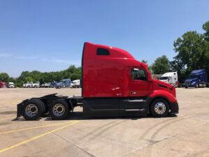 2024 Heavy Duty Truck PETERBILT 579 2133579-6