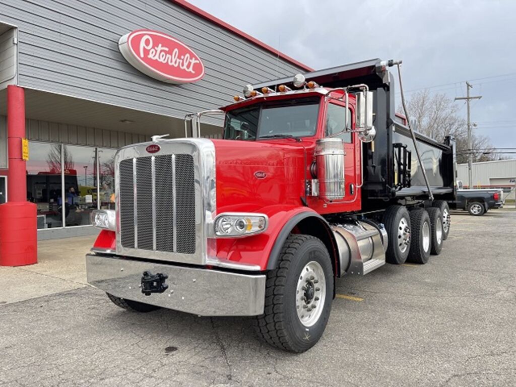 2024 PETERBILT 389