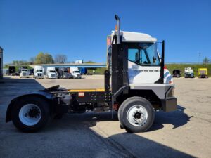 2024 Yard Tractor OTTAWA T2 4×2 2135807-6