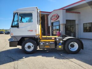 2024 Yard Tractor OTTAWA T2 4×2 2135807-14