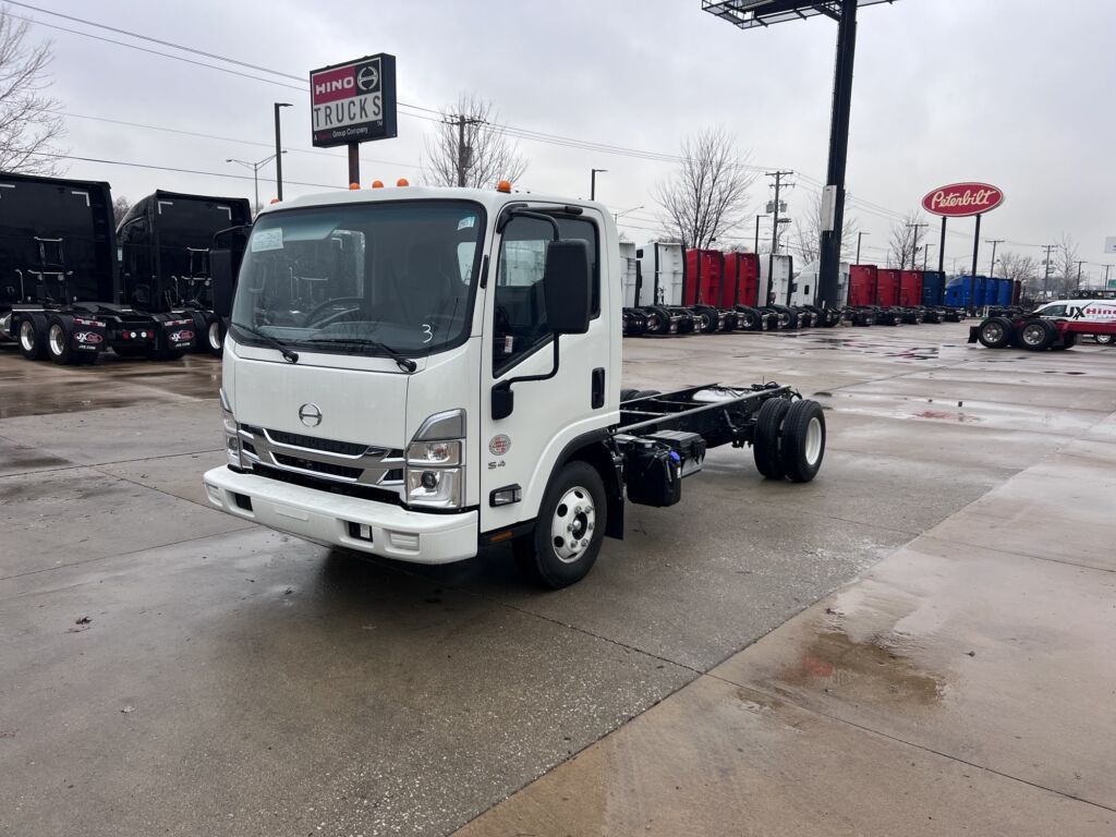 2024 HINO S4