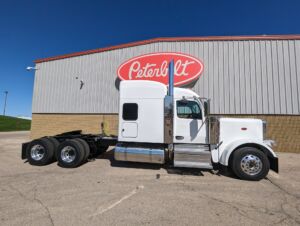 2025 Heavy Duty Truck PETERBILT 589 2136303-6