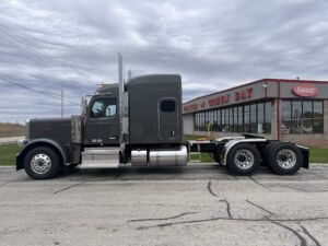 2025 Heavy Duty Truck PETERBILT 589 2136305-14