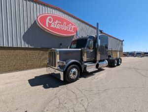 2025 PETERBILT 589