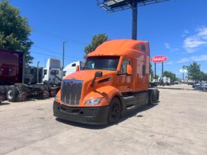 2025 Heavy Duty Truck PETERBILT 579 2137046-0