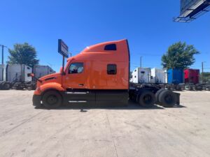 2025 Heavy Duty Truck PETERBILT 579 2137046-2