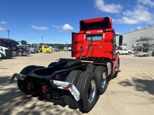 2025 Heavy Duty Truck VOLVO VNL64T300 2137196-4