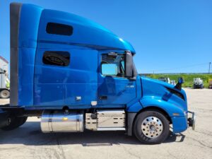 2020 Heavy Duty Truck VOLVO VNL64T760 8678758-6