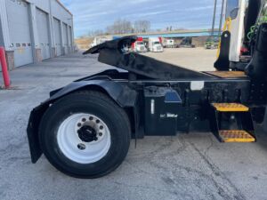 2016 Yard Tractor OTTAWA T2 8679047-12