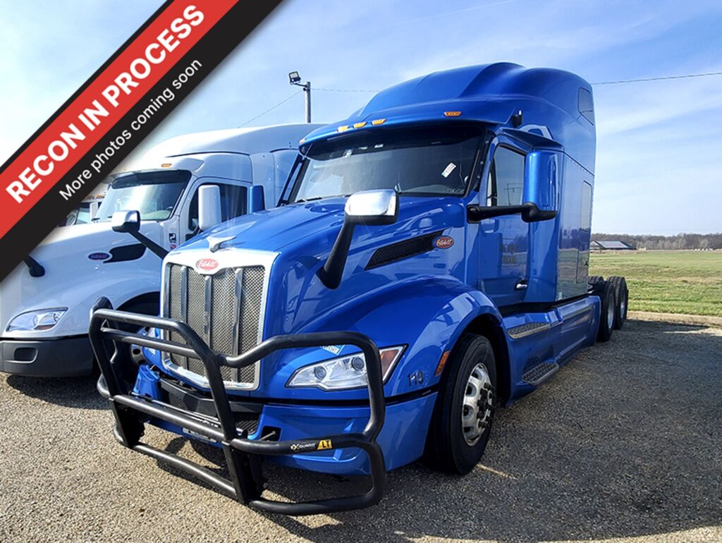 2023 PETERBILT 579