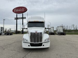 2022 Heavy Duty Truck PETERBILT 579 8679261-22