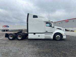 2022 Heavy Duty Truck PETERBILT 579 8679262-6