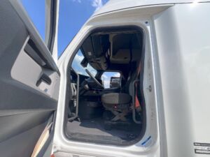 2021 Heavy Duty Truck FREIGHTLINER Cascadia 8679346-18