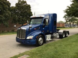 2019 Heavy Duty Truck PETERBILT 579 8679350-0