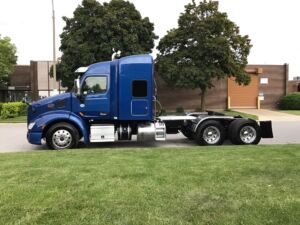 2019 Heavy Duty Truck PETERBILT 579 8679350-2