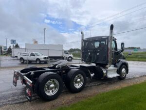 2019 Heavy Duty Truck PETERBILT 579 8679353-4