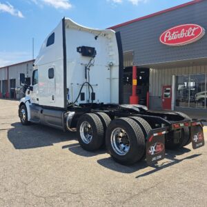 2021 Heavy Duty Truck PETERBILT 579 8679355-4