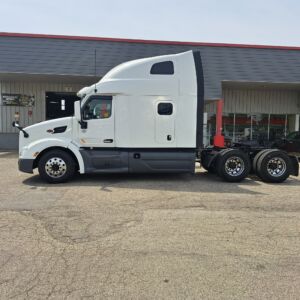 2021 Heavy Duty Truck PETERBILT 579 8679356-2