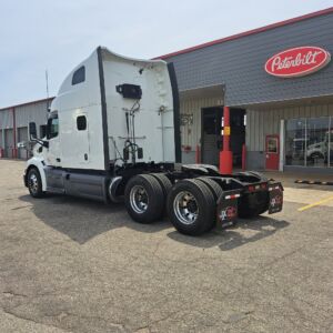 2021 Heavy Duty Truck PETERBILT 579 8679356-4