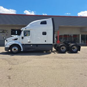 2021 Heavy Duty Truck PETERBILT 579 8679358-2