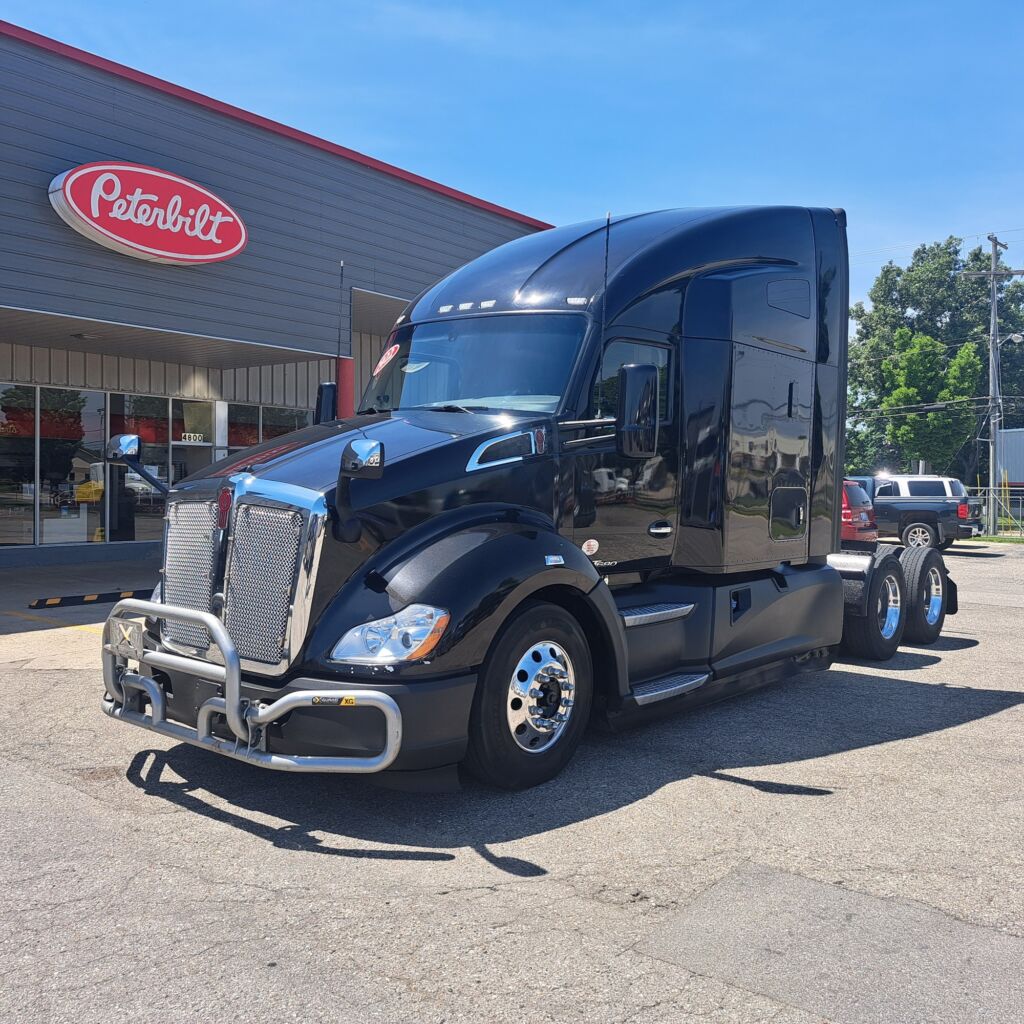 2022 KENWORTH T680