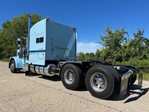 2022 Heavy Duty Truck PETERBILT 389 8679467-2