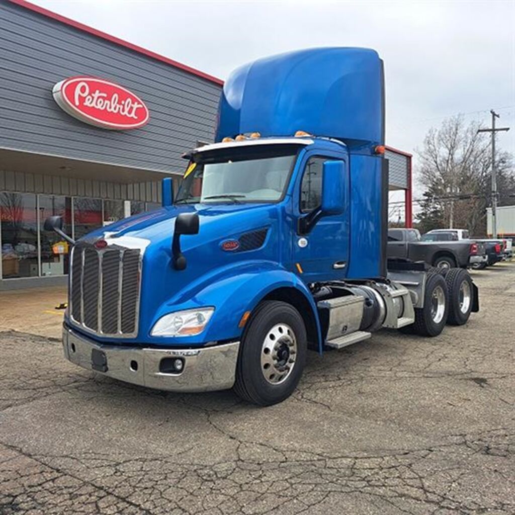 2019 PETERBILT 579